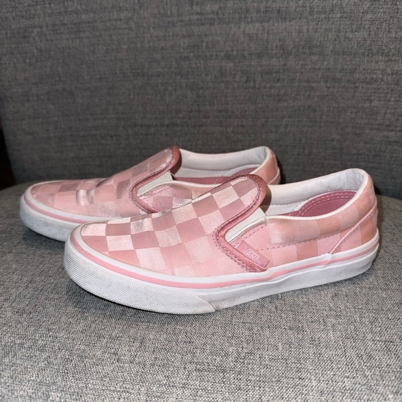 Vans Other - Vans Kids Little Girls Pink and White Checkered Slip-On Sneakers Girls Size 2